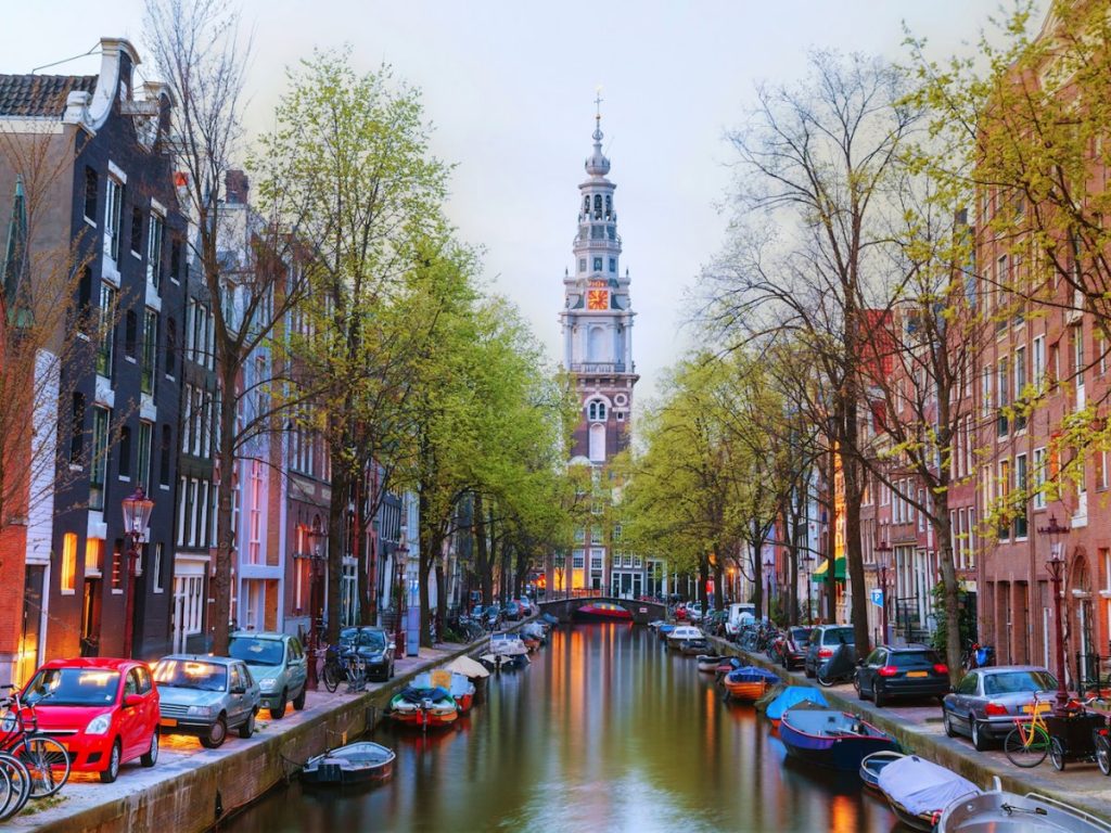 13-amsterdam-the-netherlands-8-million-overnight-visitors-in-2016-1024x768
