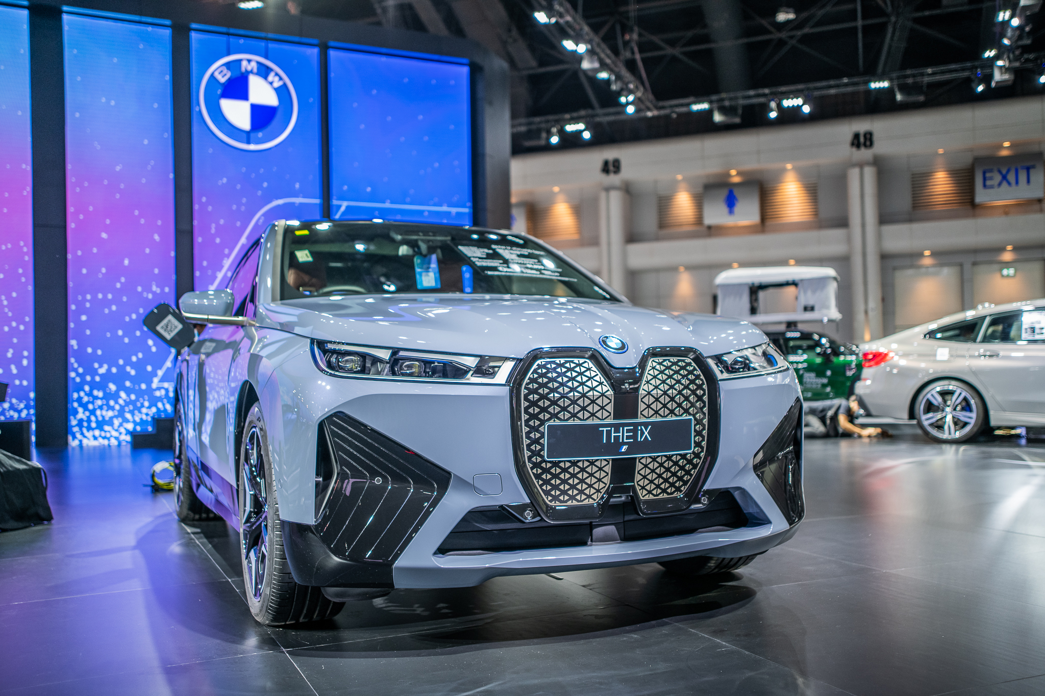 BMW iX2