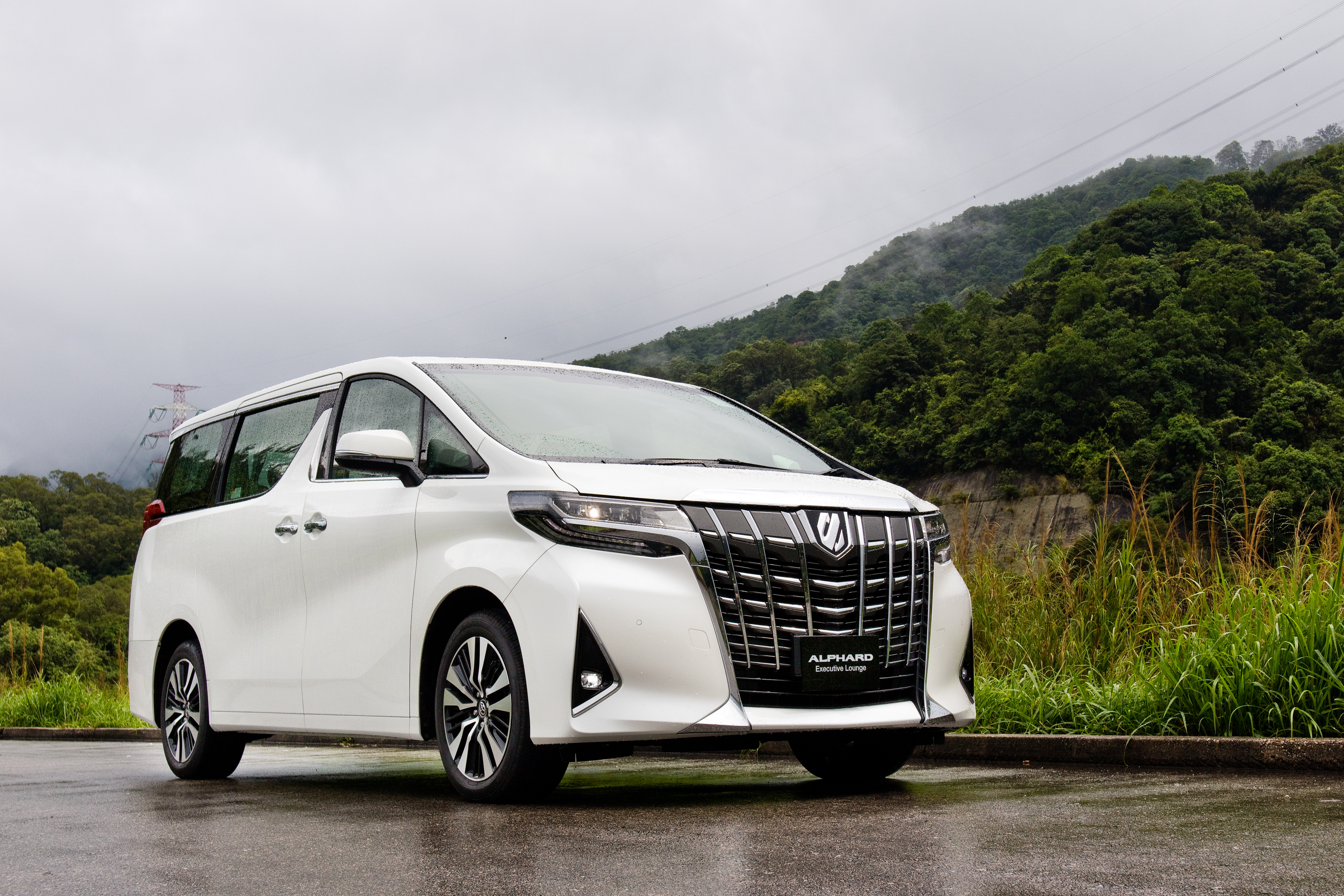 MPV Car