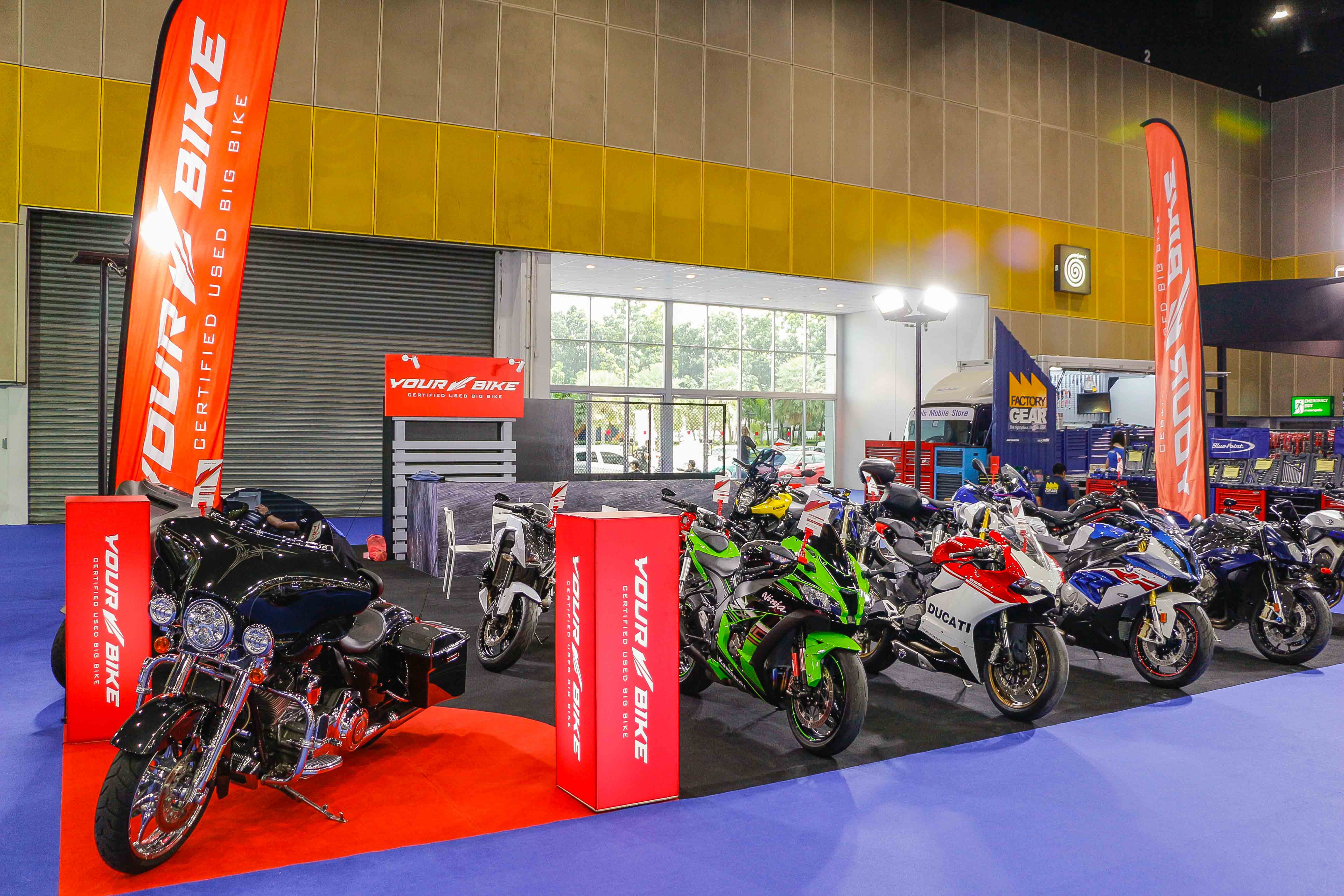 Yourbike booth 1
