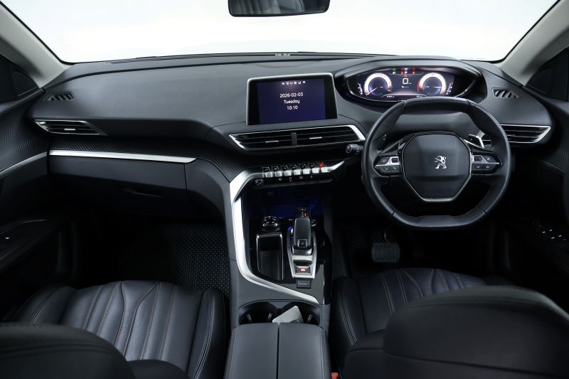 PEUGEOT 5008 ACTIVE