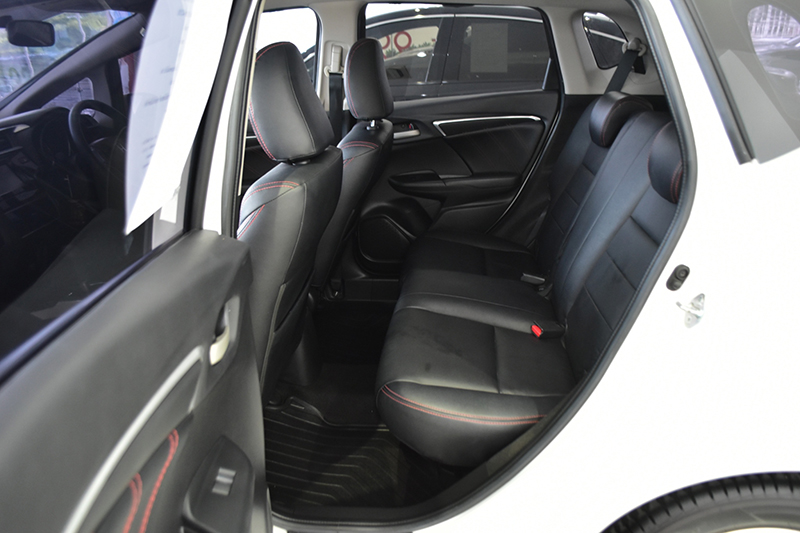 HONDA JAZZ1.5 V