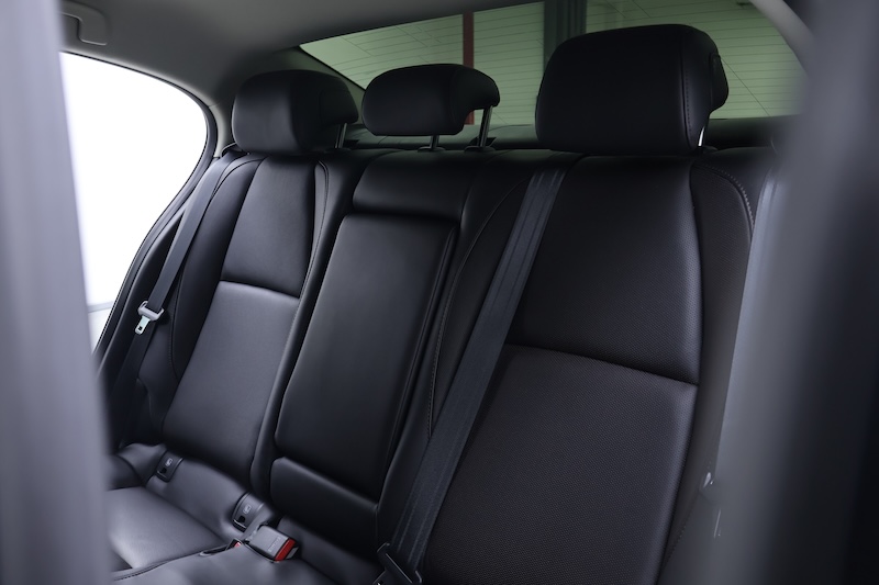 MAZDA 3.2 0S SKYACTIV (4Dr) 