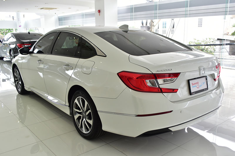 HONDA ACCORD 1.5 TURBO EL