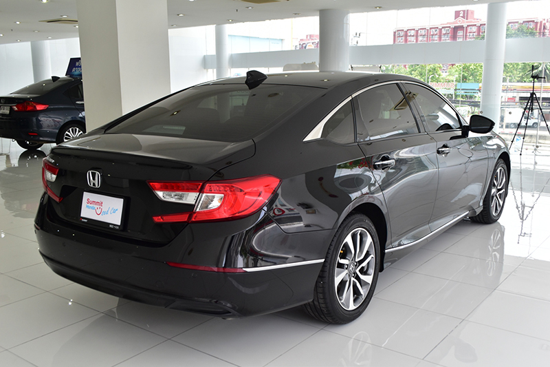 HONDA ACCORD 1.5 EL 