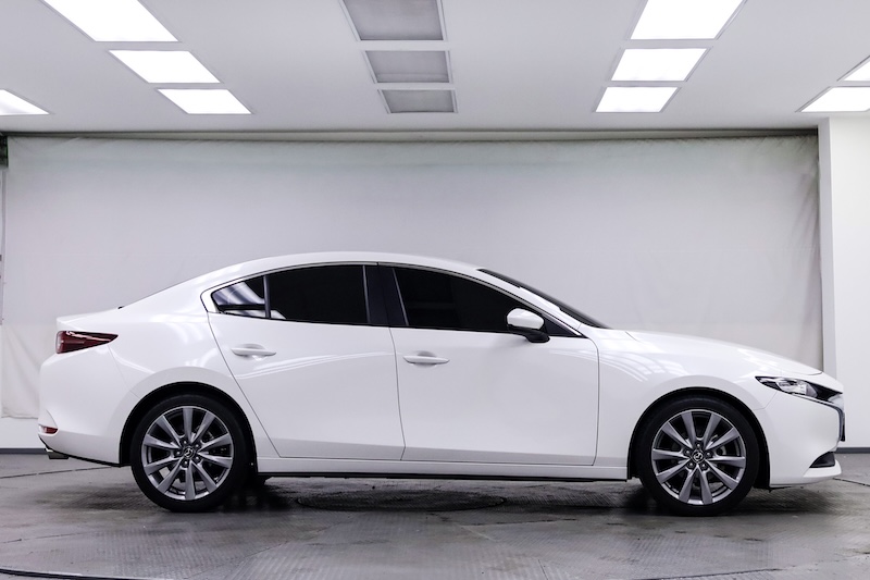 MAZDA 3.2 0S SKYACTIV (4Dr) 