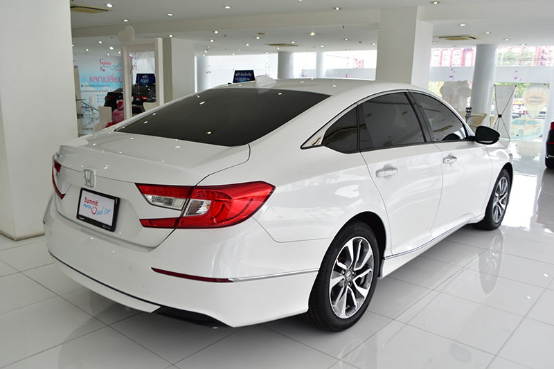 HONDA ACCORD 1.5 TURBO EL