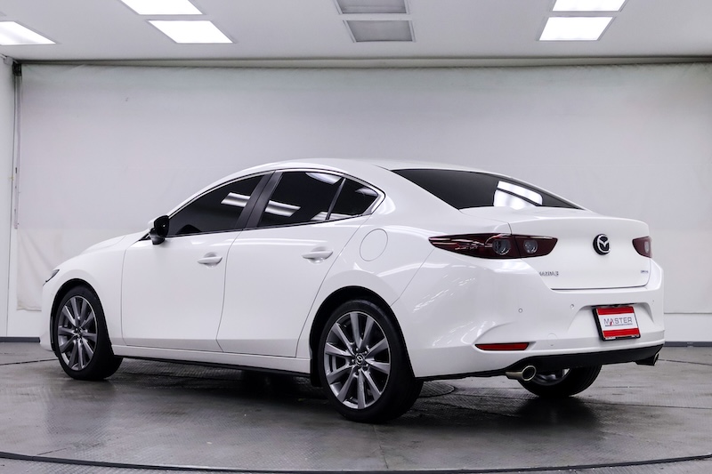 MAZDA 3.2 0S SKYACTIV (4Dr) 