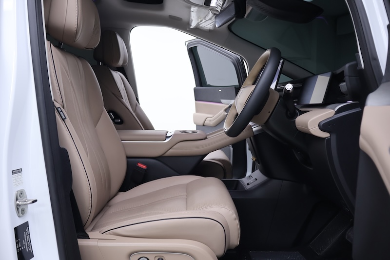 X PENG X9 LUXURY