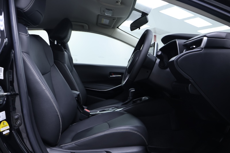 TOYOTA ALTIS Corolla1.8 Hv Smart 