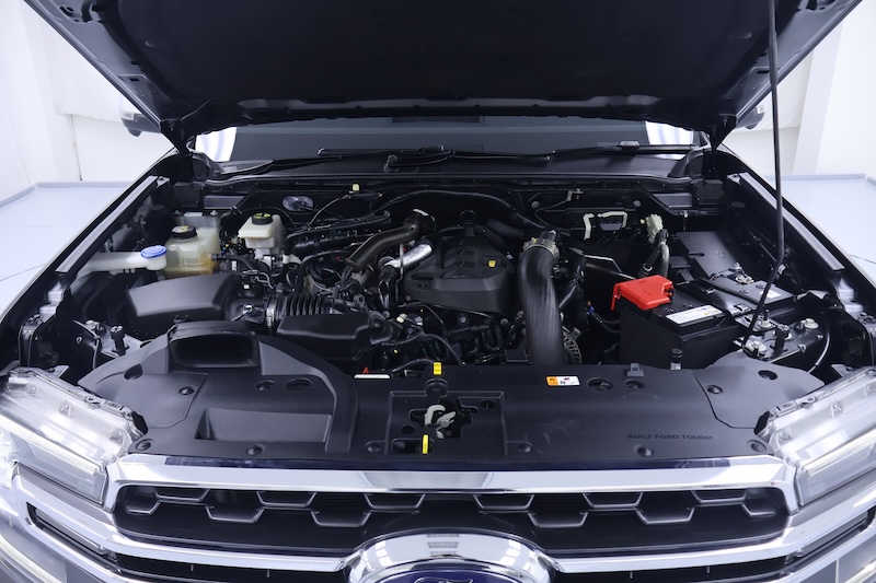 FORD EVEREST 2.0 BI Turbo 