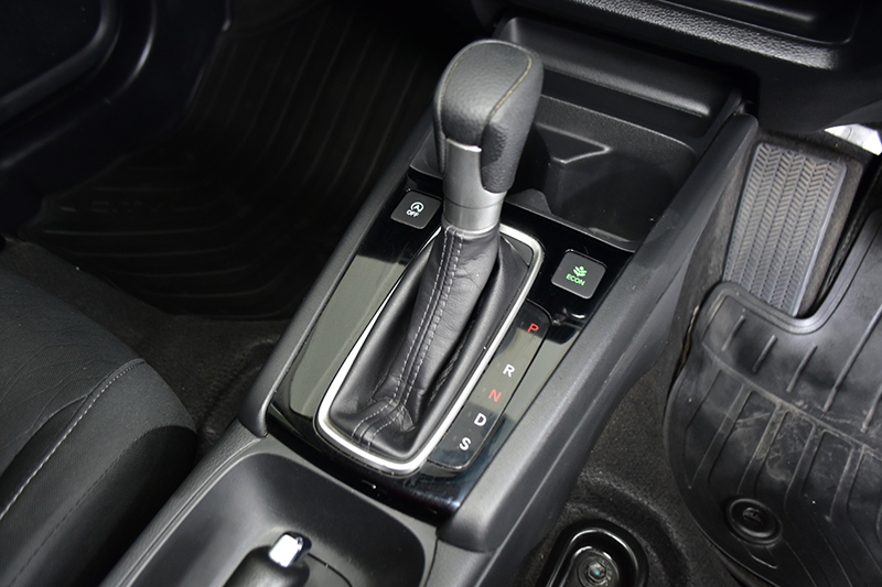 HONDA CITY 1.0 V (4Dr) 