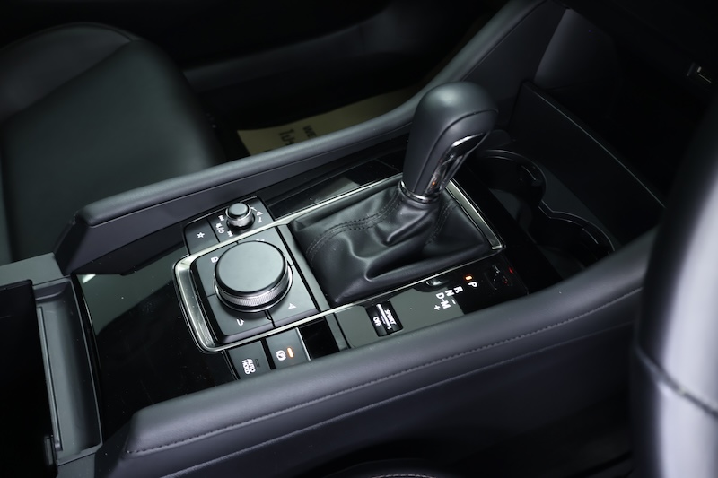 MAZDA 3.2 0S SKYACTIV (4Dr) 