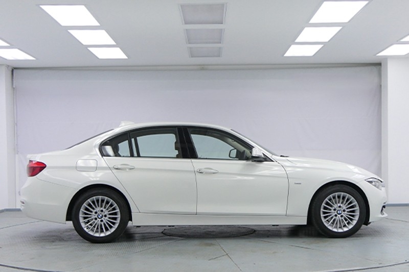 320d Luxury