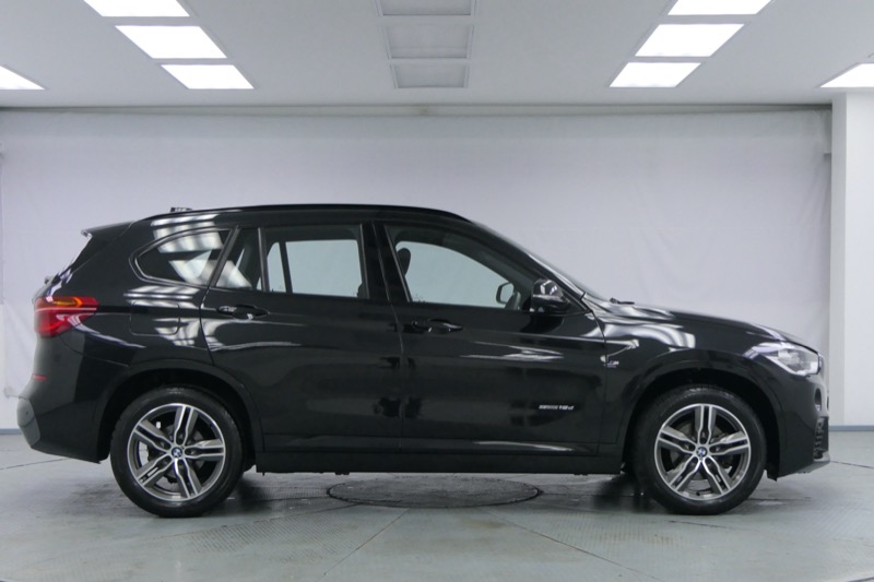 X1 18d sDrive M Sport F48