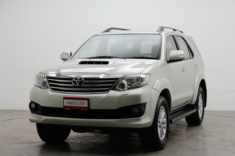 2013 Toyota Fortuner