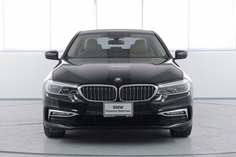 ซื้อรถมือสอง 2017 BMW 5 Series 520d LuxuryG30