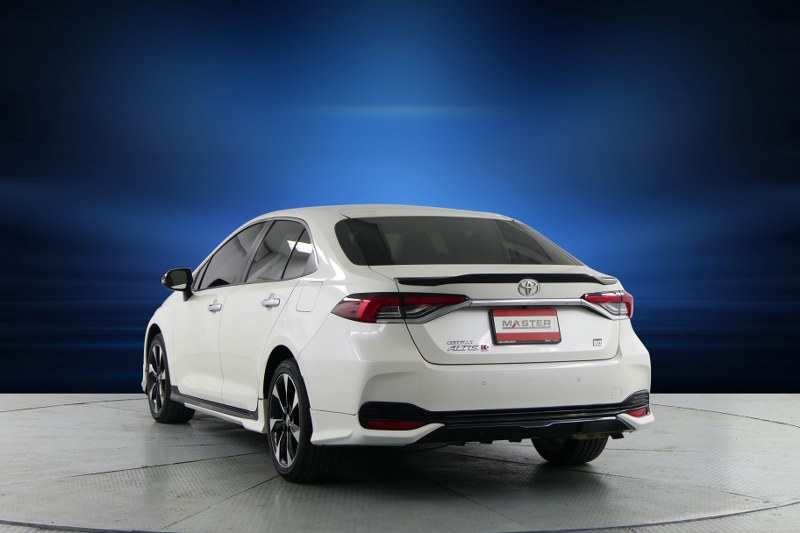 TOYOTA ALTIS 1.8 GR SPORT
