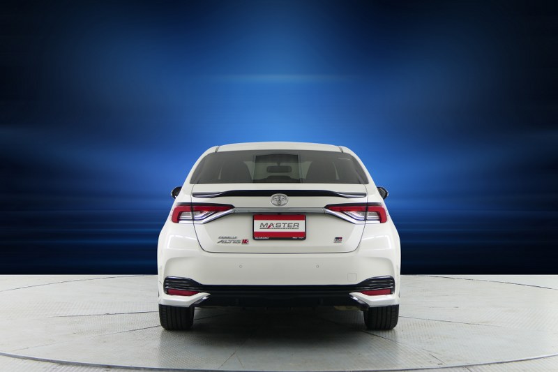 TOYOTA ALTIS 1.8 GR SPORT