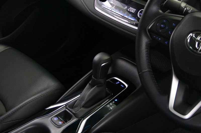 TOYOTA ALTIS 1.8 GR SPORT