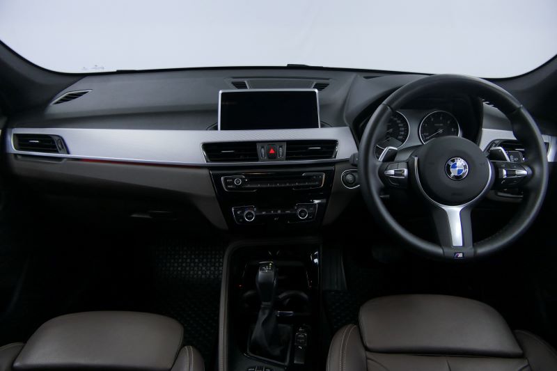 X1 18d M Sport-F48