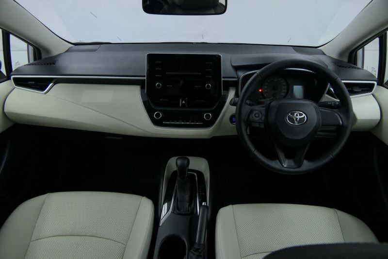 NEW TOYOTA ALTIS 1.6 G AT