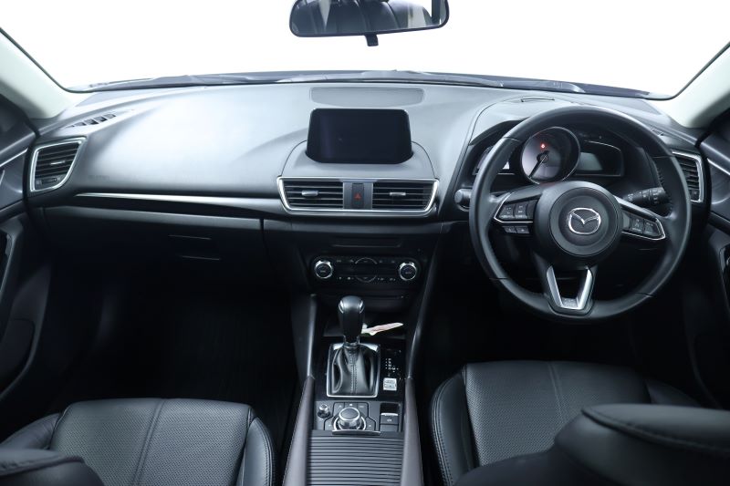 MAZDA 3 2.0 SP Skyactiv(5Dr)