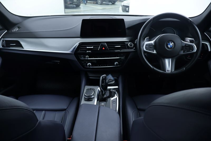 BMW 530e M Sport - G30
