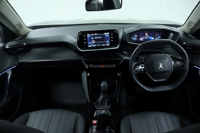 PEUGEOT 2008 ALLURE
