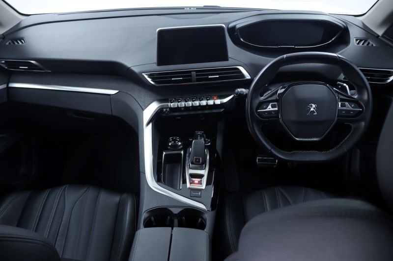 PEUGEOT 5008 Allure