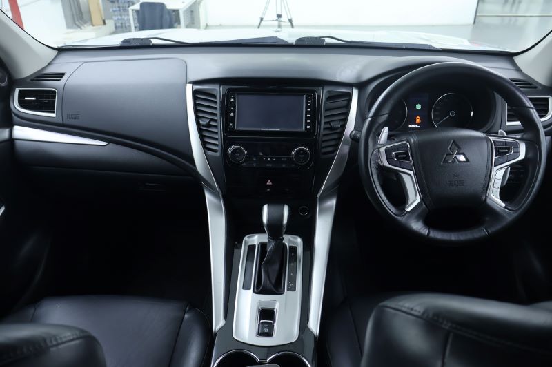 PAJERO SPORT 2.4 GT PREMIUM