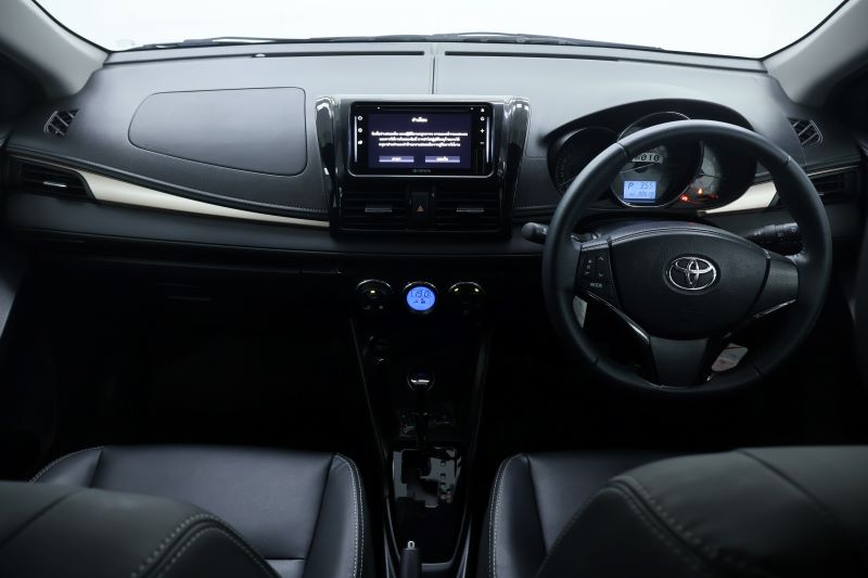 TOYOTA VIOS 1.5 MID 