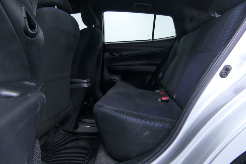 TOYOTA YARIS 1.2 E MNC