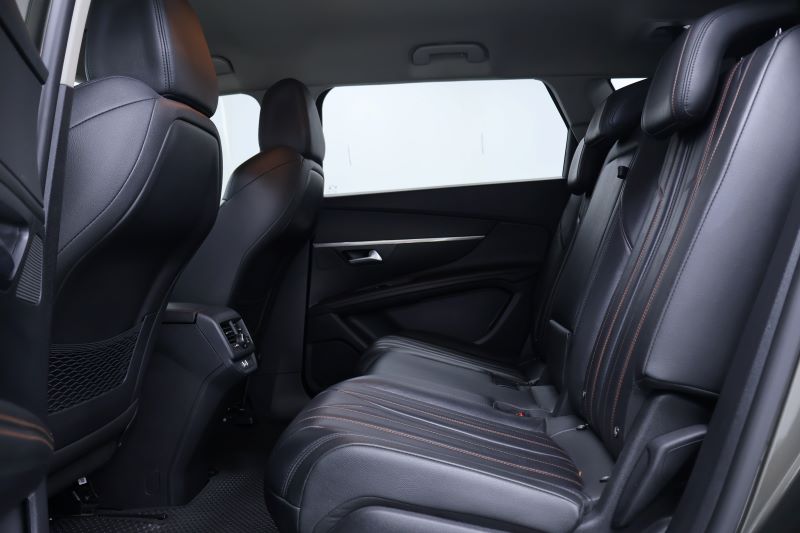 PEUGEOT 5008 ACTIVE 
