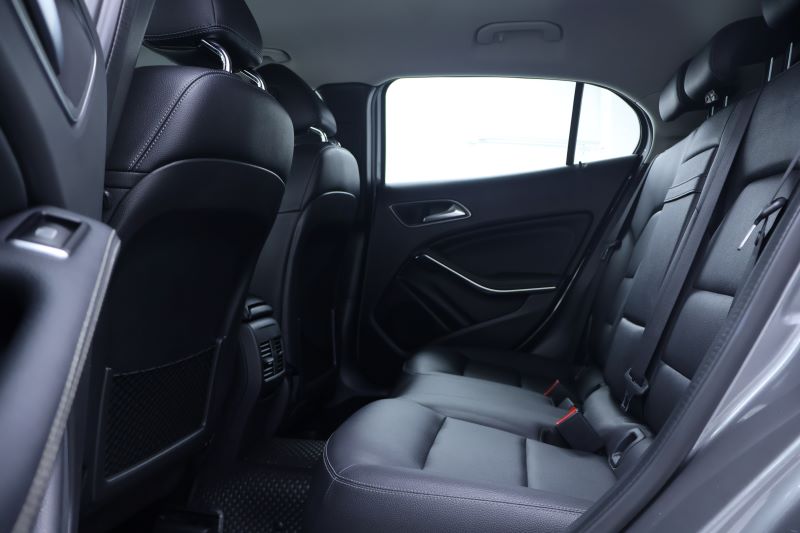 GLA200 Urban W156