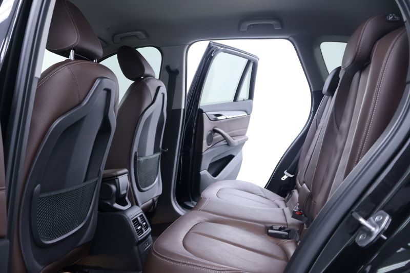 BMW X1 1.8d sDrive xLine - F48
