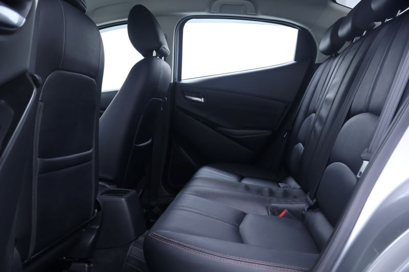 MAZDA 2 1.3 High Connect