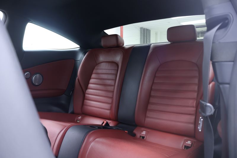 BENZ C200 Coupe AMG Dynamic - W205