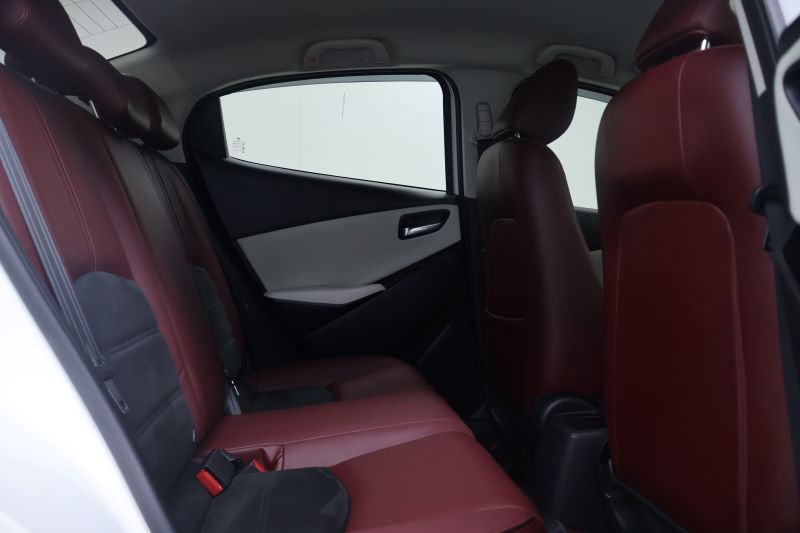 MAZDA 2 SKY ACTIV 