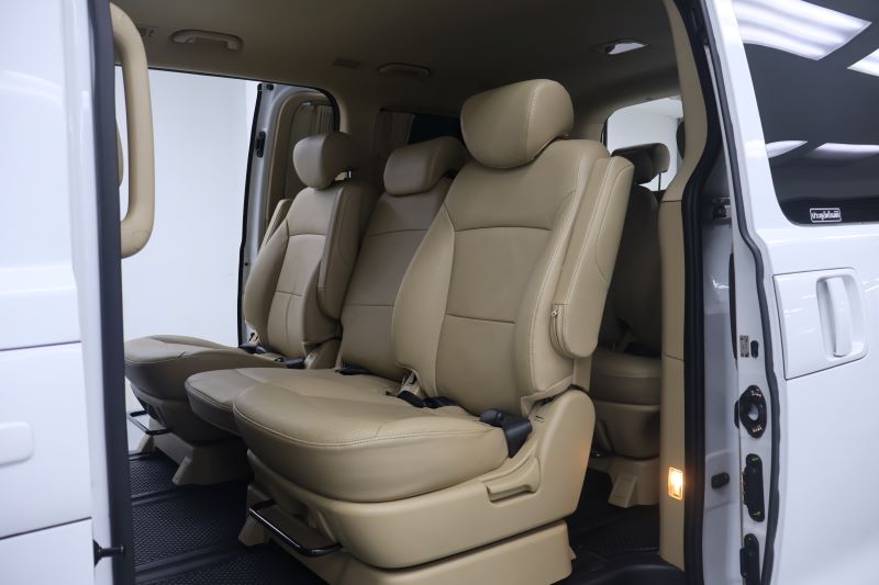 HYUNDAI H-1 2.5 ELITE