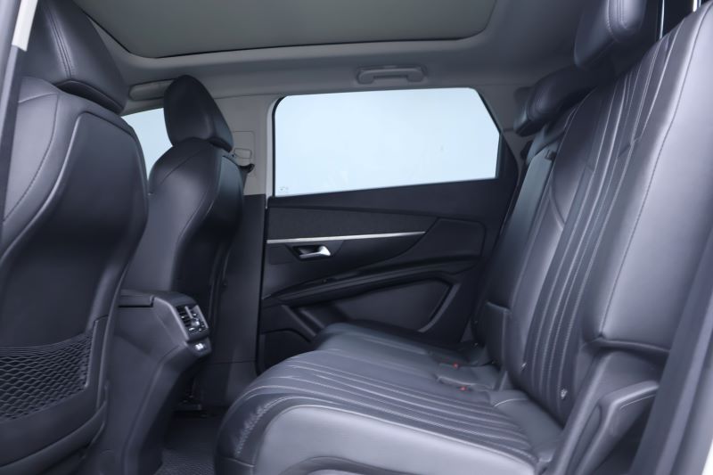 PEUGEOT 5008 Allure