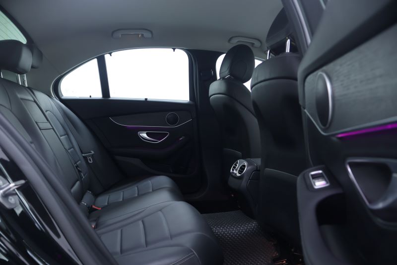 BENZ C220d Avantgarde - W205