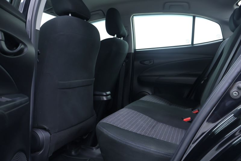 TOYOTA YARIS 1.2 S