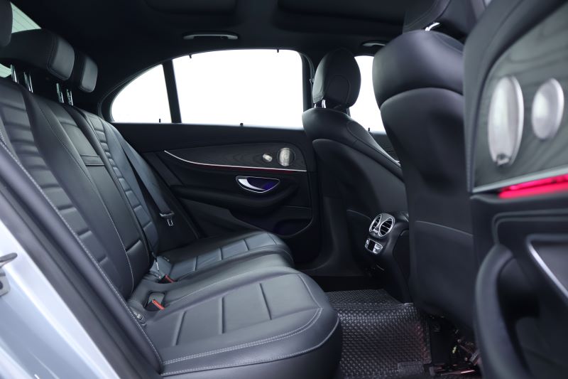 BENZ E300e AMG DYNAMIC - W213