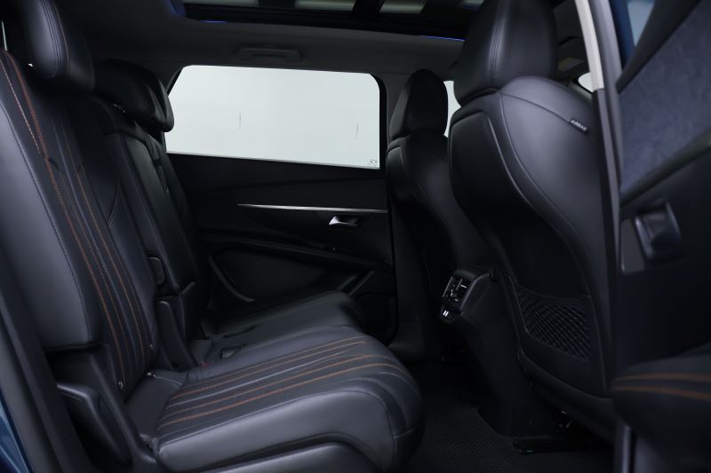 PEUGEOT 5008 Allure 