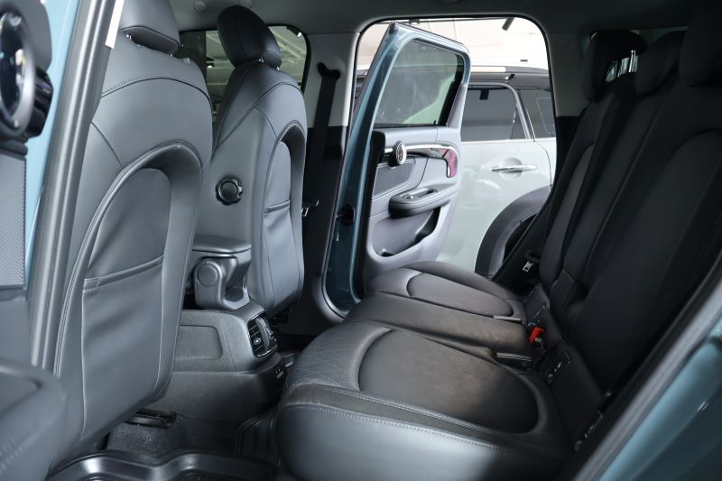 MINI Countryman Entry F60 LCI