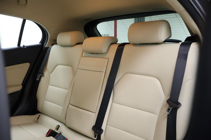 BENZ GLA200 Urban-w156 