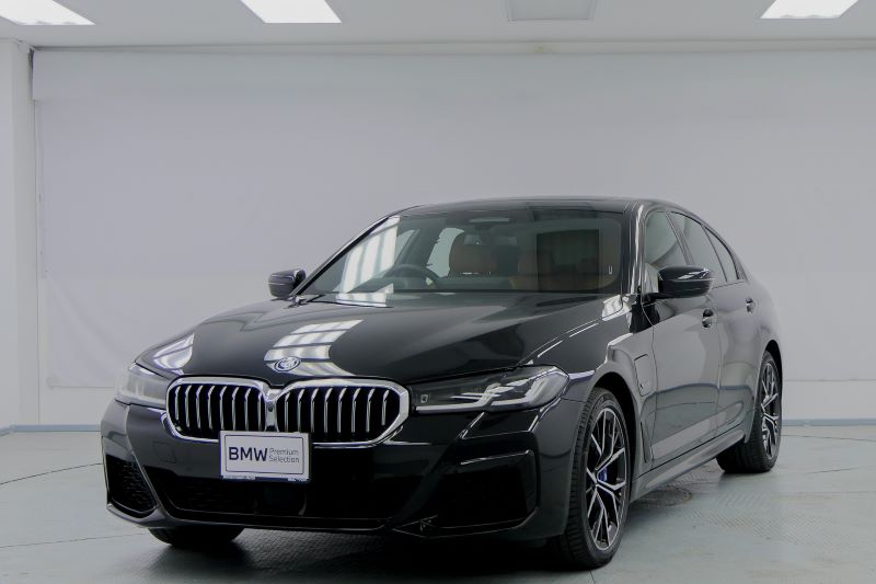 2022 BMW 5 Series