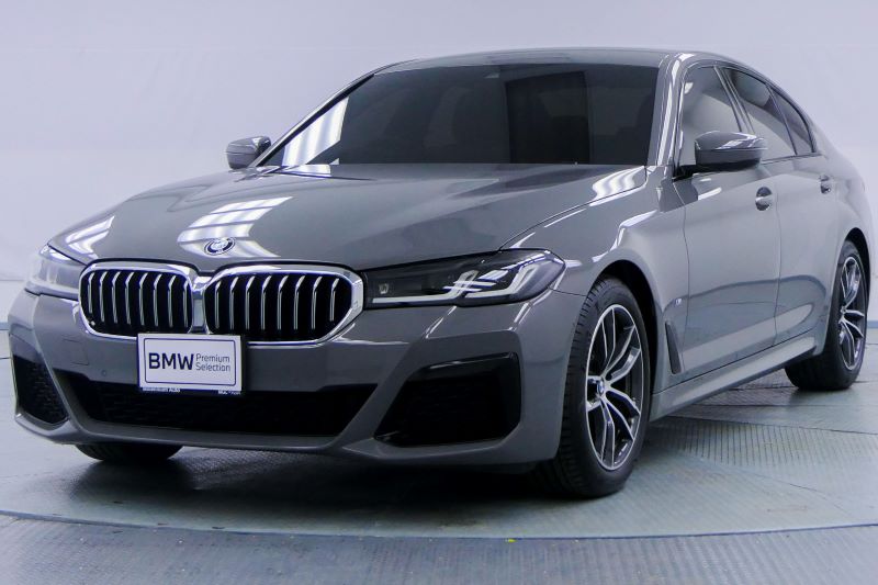 2021 BMW 5 Series