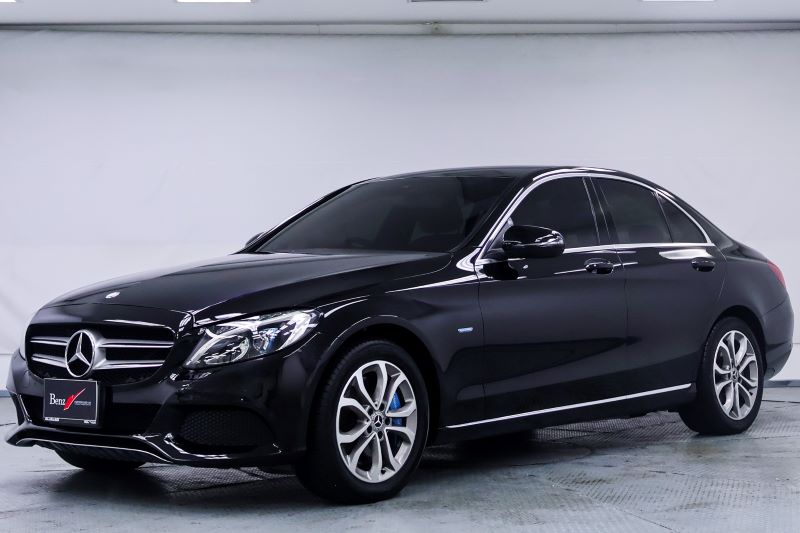 2017 Mercedes Benz C Class